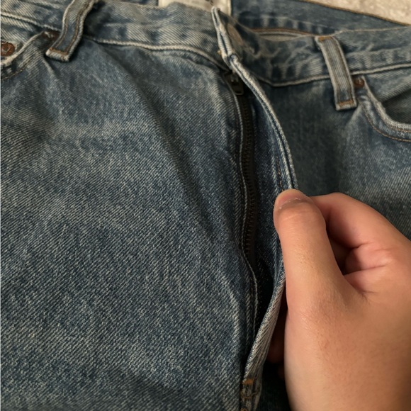 NWT Agolde Mia Jean Mid Rise Straight Distressed in Rule Size 32 - Picture 4 of 6